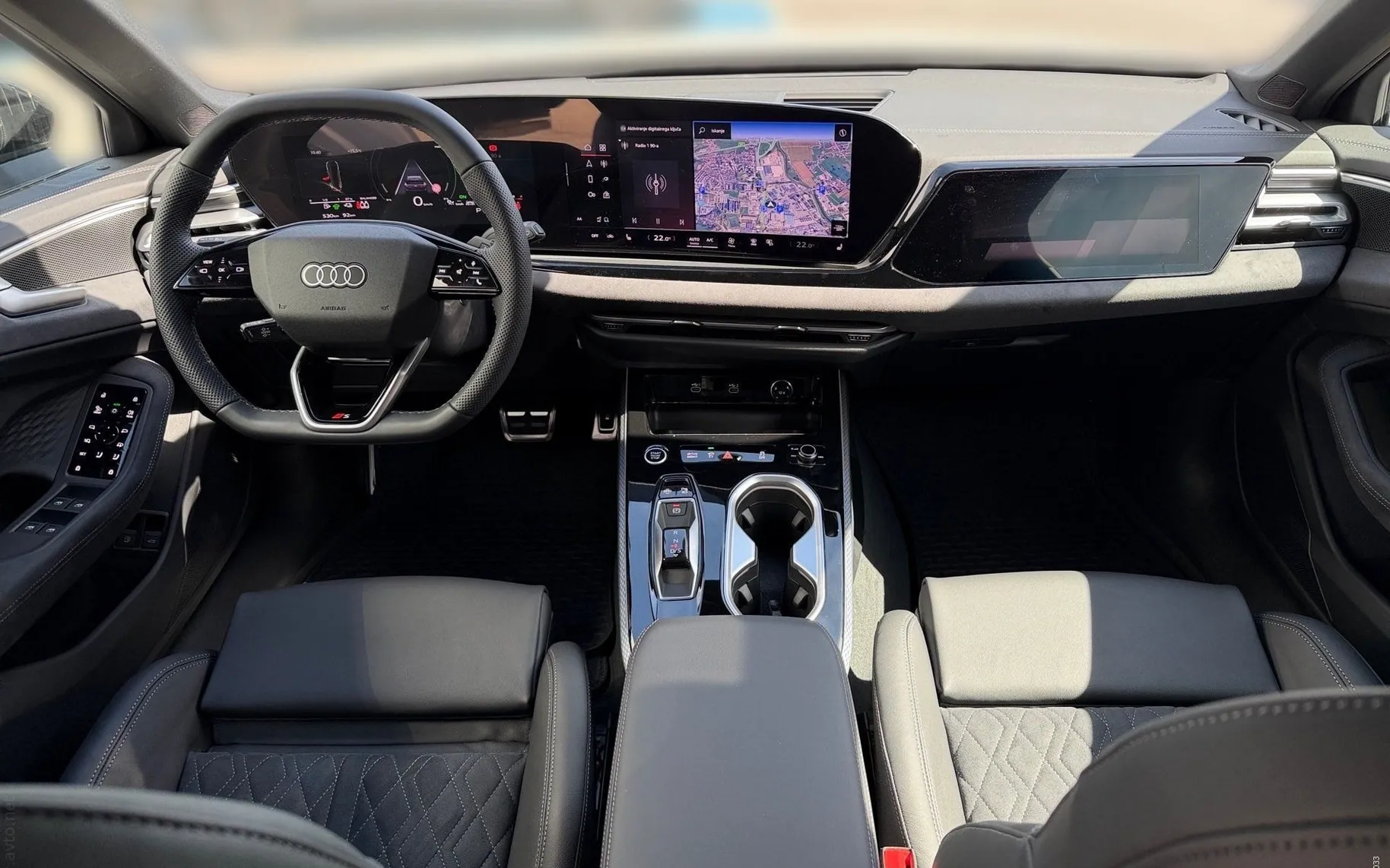 Notranja slika - Audi A6 Avant - e-hybrid quattro S tronic 220 kW... - 10
