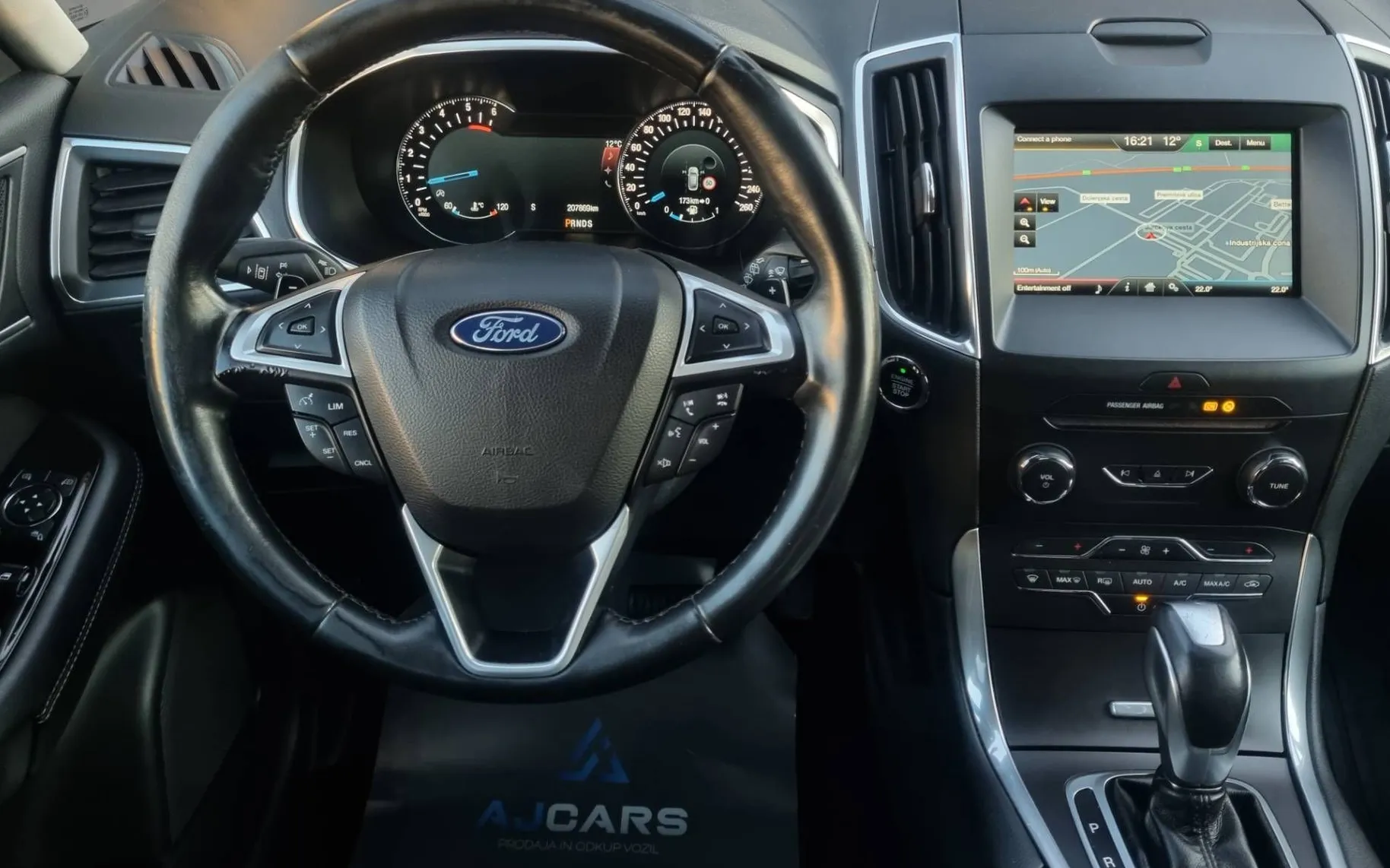 Zunanja slika - Ford S-MAX - 2.0TDCi 132kW AWD Titanium Avt.-2XLed-2xPDC-Klju - 8