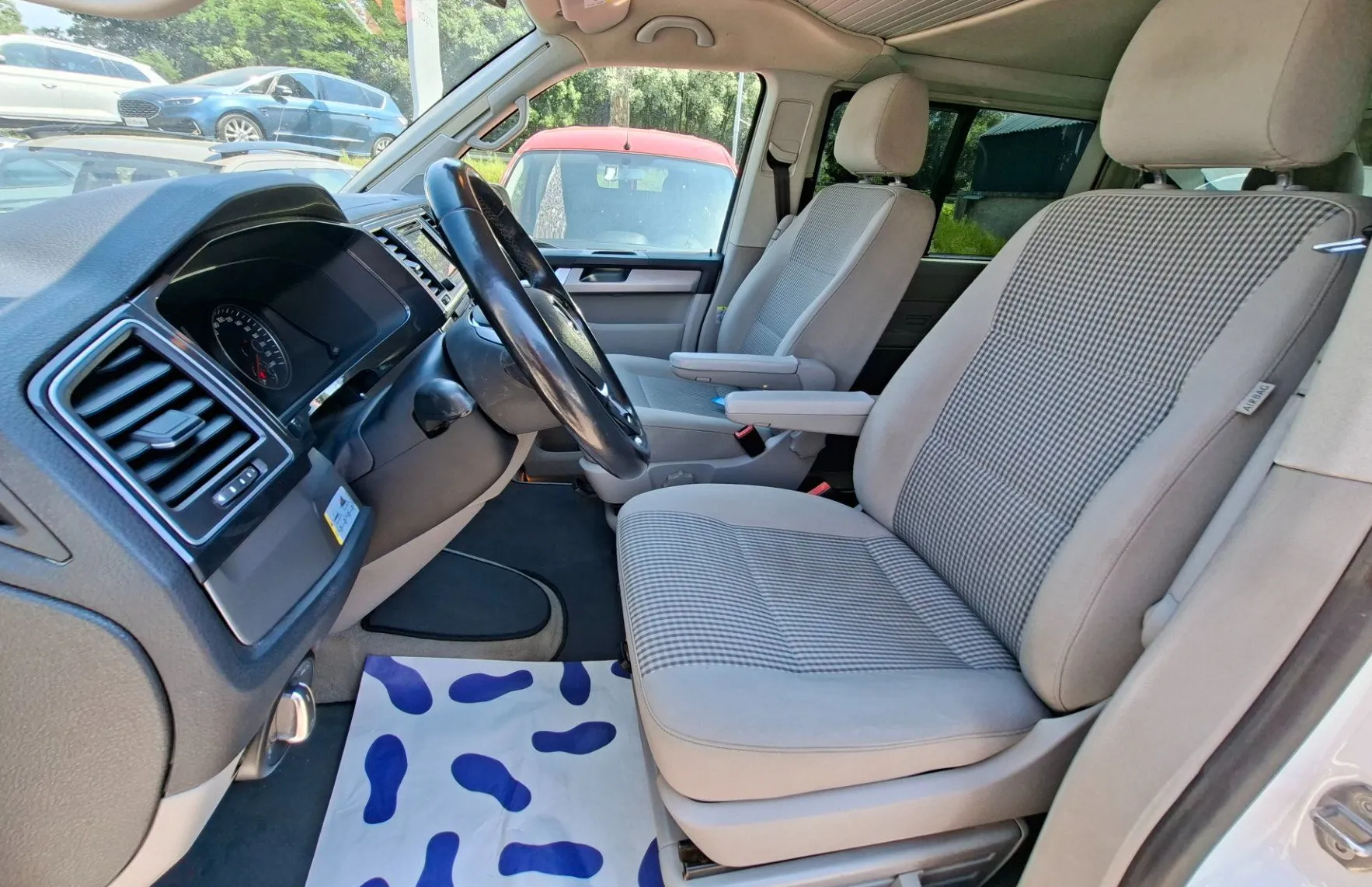 Zunanja slika - Volkswagen California - 2.0 TDI Ocean DSG - 9