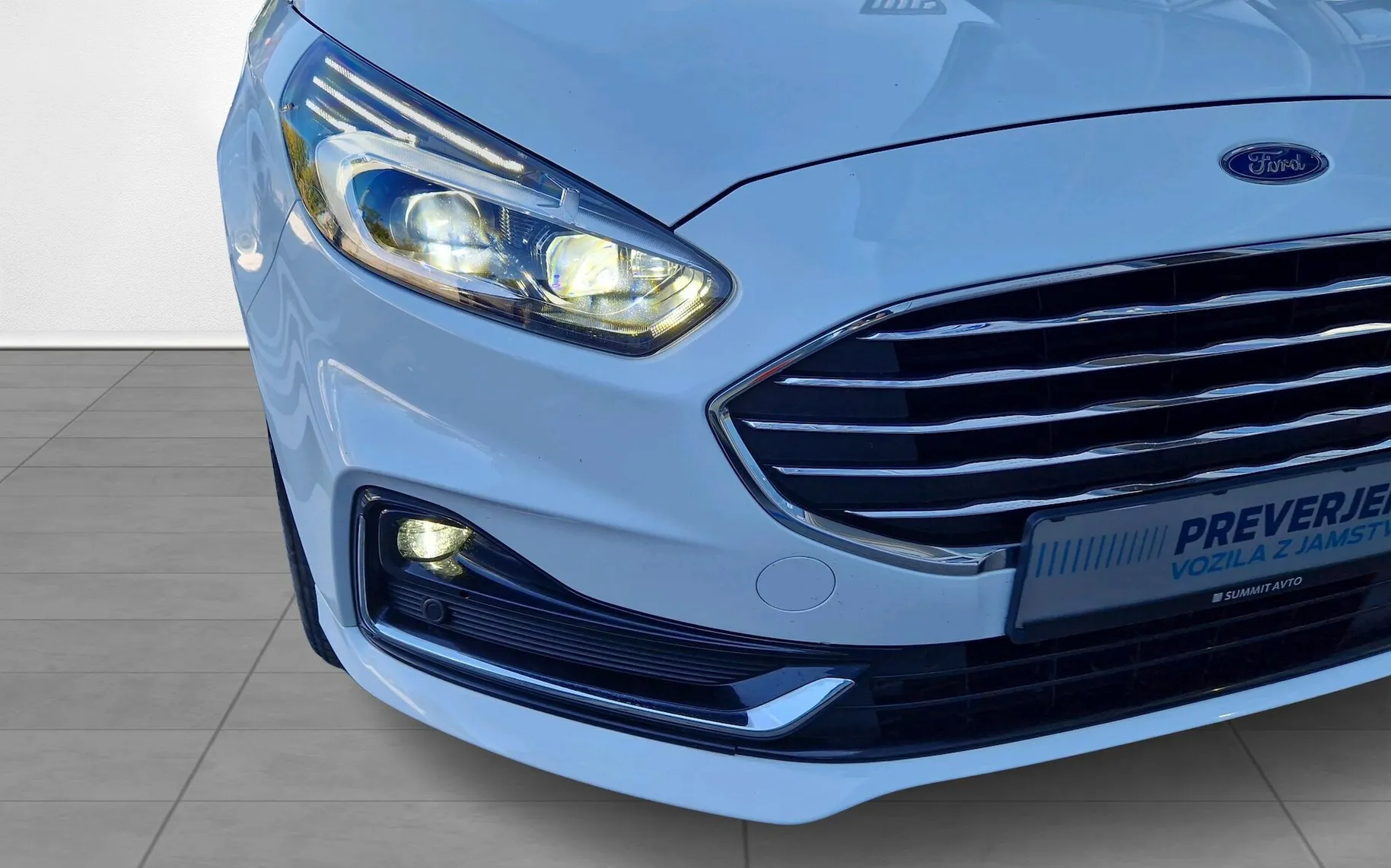 Zunanja slika - Ford S-MAX - 2.5 HYBRID FHEV TITANIUM AVT.-LED-NAVI-USNJE-KAMER - 13
