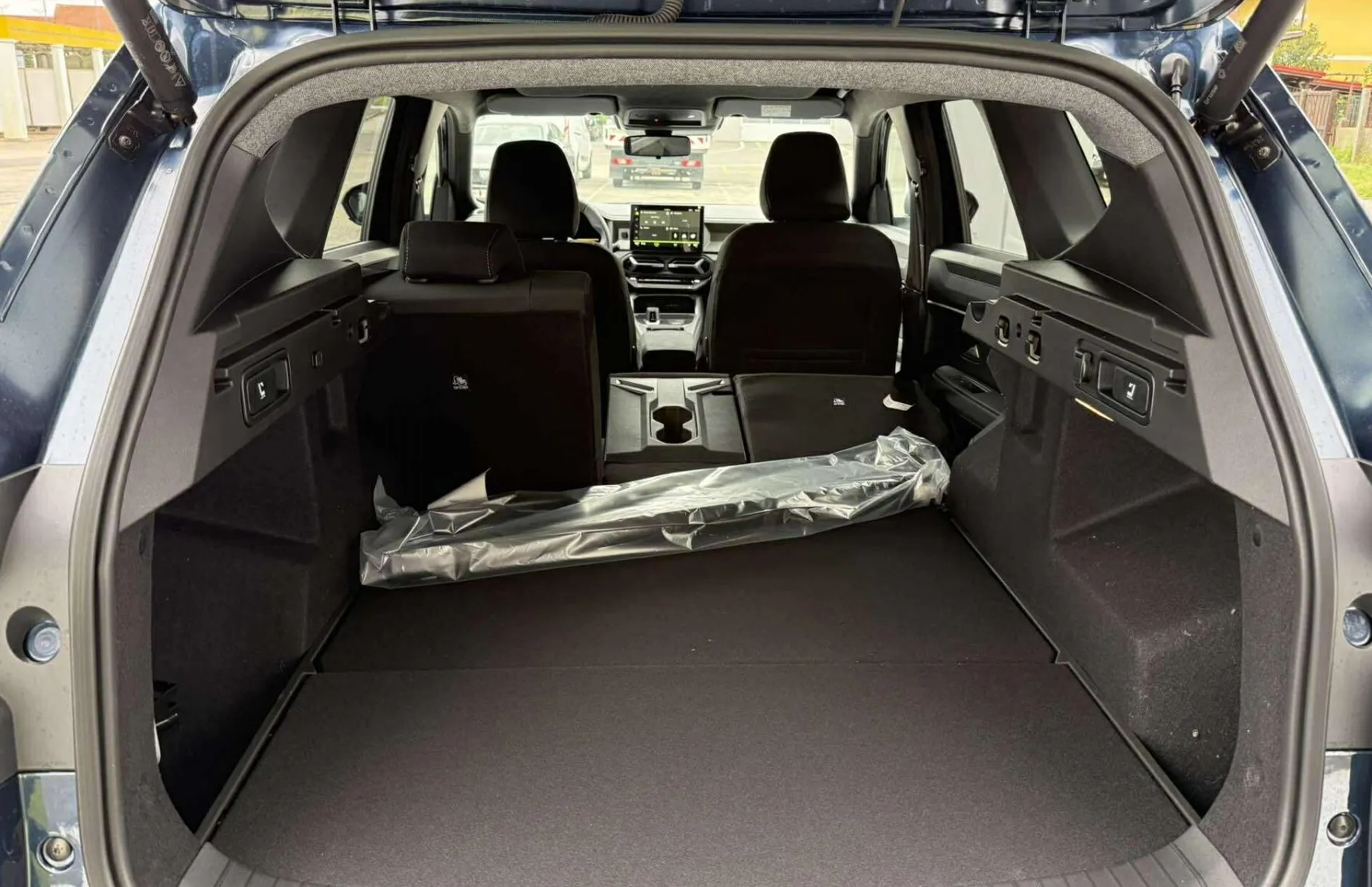 Zunanja slika - Dacia Bigster - Hybrid 155 Journey - 4