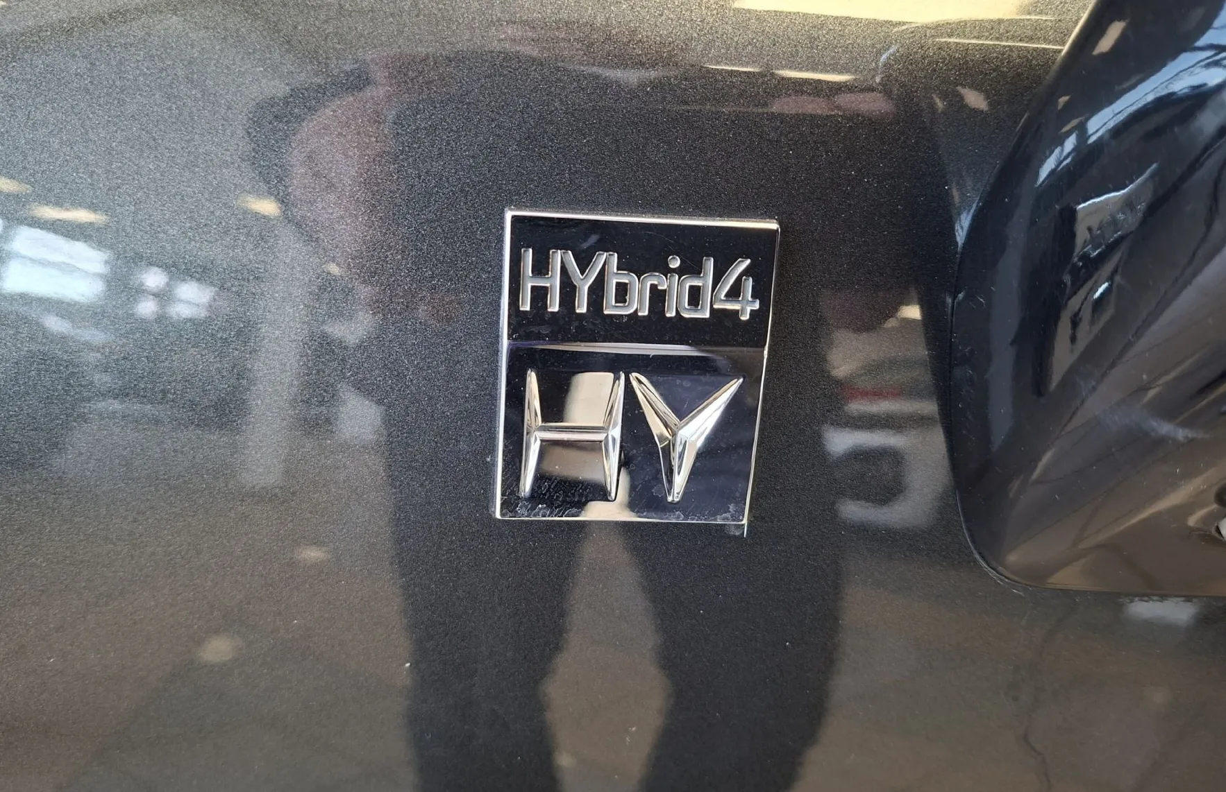 Zunanja slika - Peugeot 3008 - HYBRID 4X4-LED-NAVI-PDC-KLJUKA-HITRI KREDIT- - 18