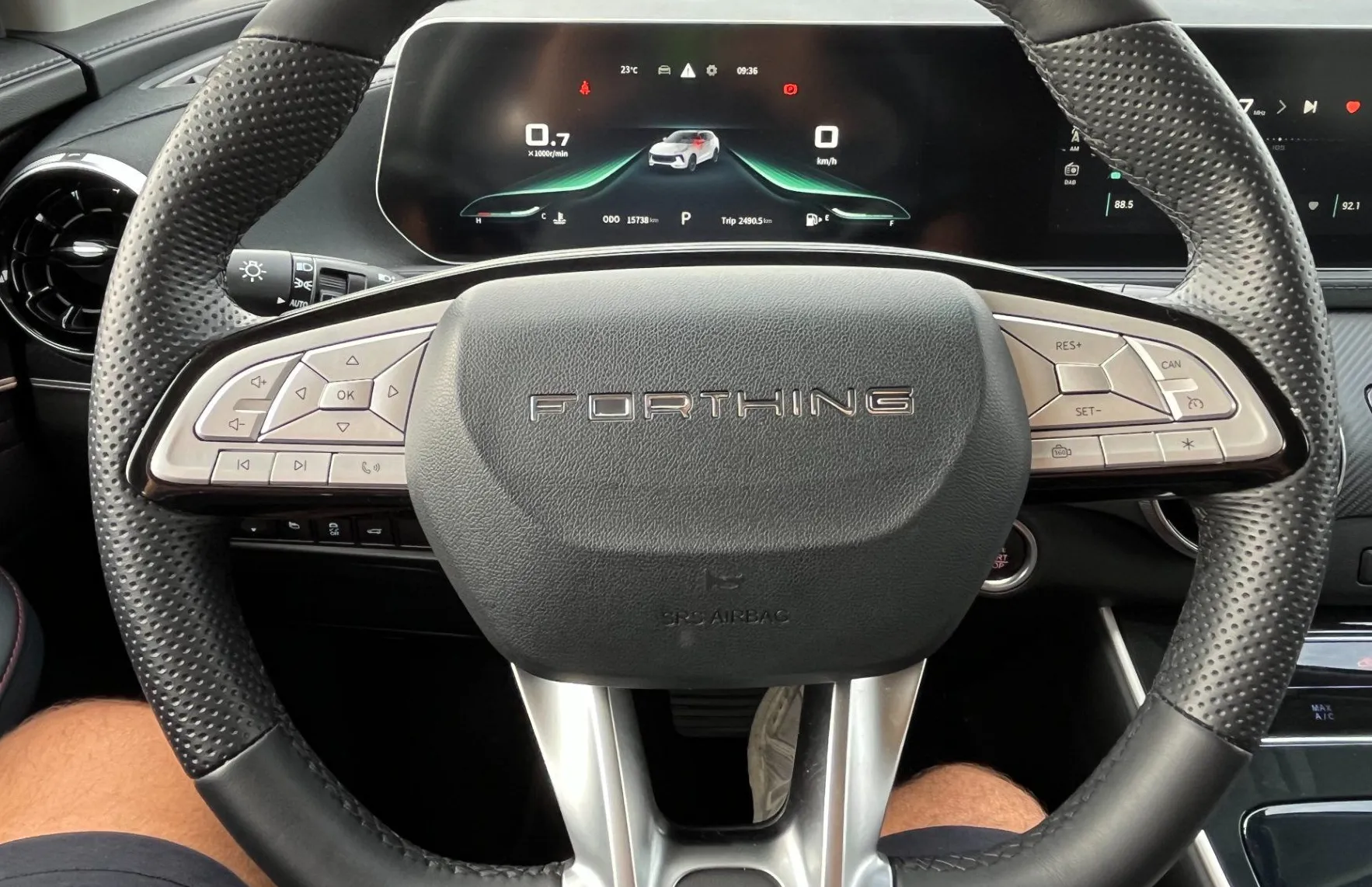 Zunanja slika - Forthing Forthing T5 EVO - T5 Evo Luxury LED.360° POGLED.2XPDC.MASAŽNI SED. - 14