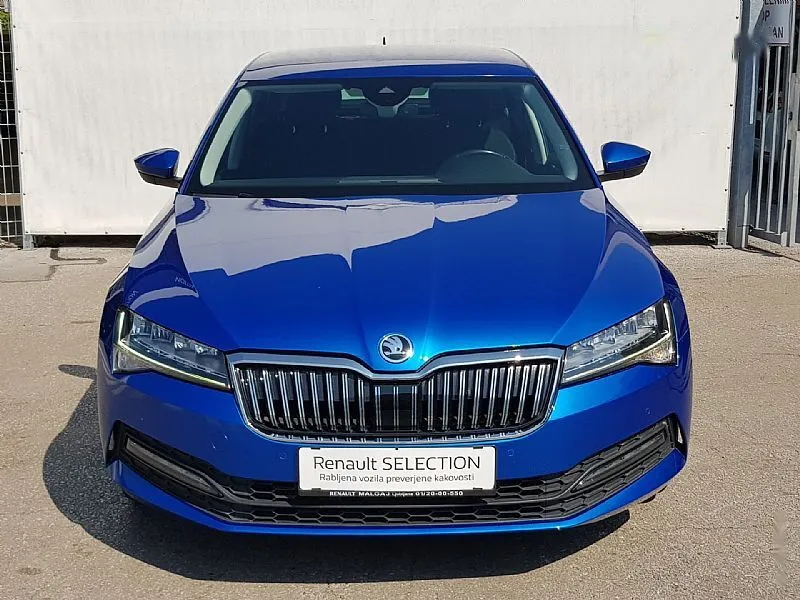 Zunanja slika - Škoda Superb - 2.0 TDI DSG ACC VIRTUAL LED KAMERA GR.SED PRIKLOP - 2