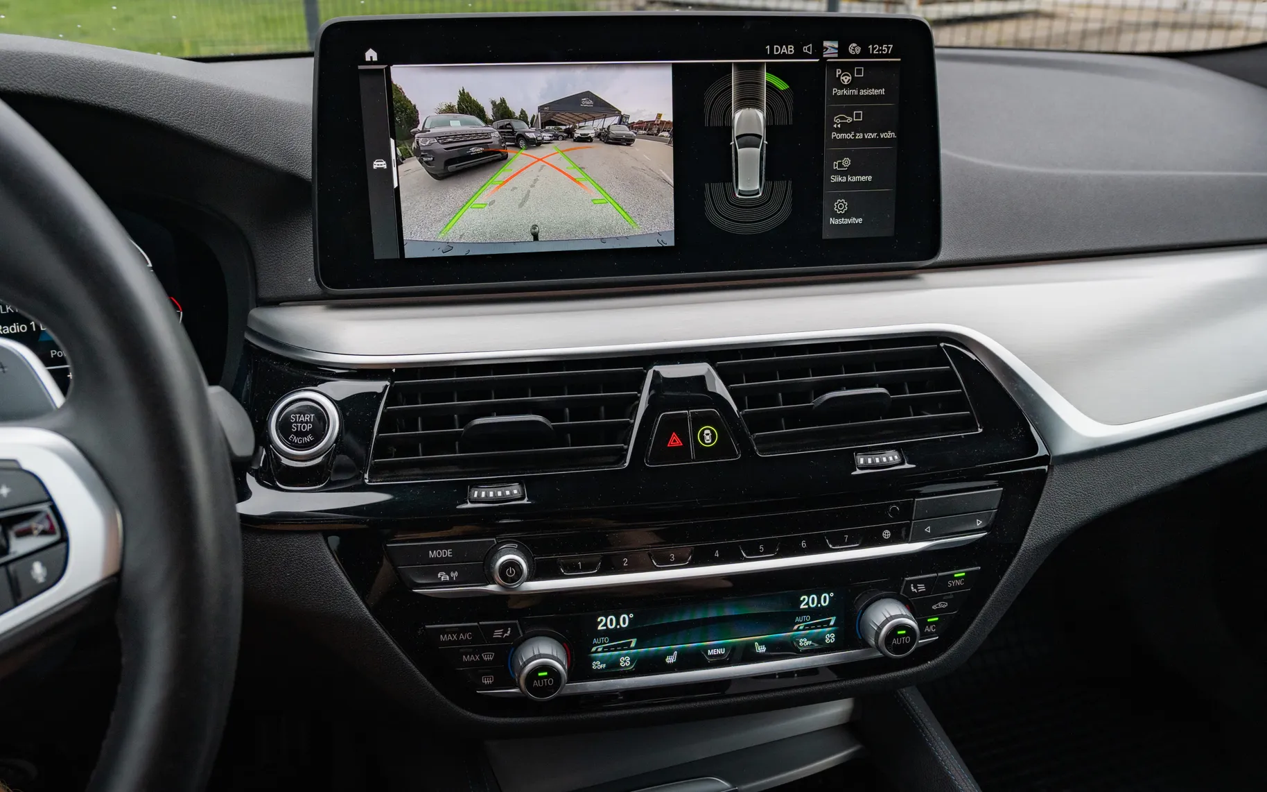 Motor in tehnologija - BMW Serija 5 - 520d xDrive Touring Avt. - 13