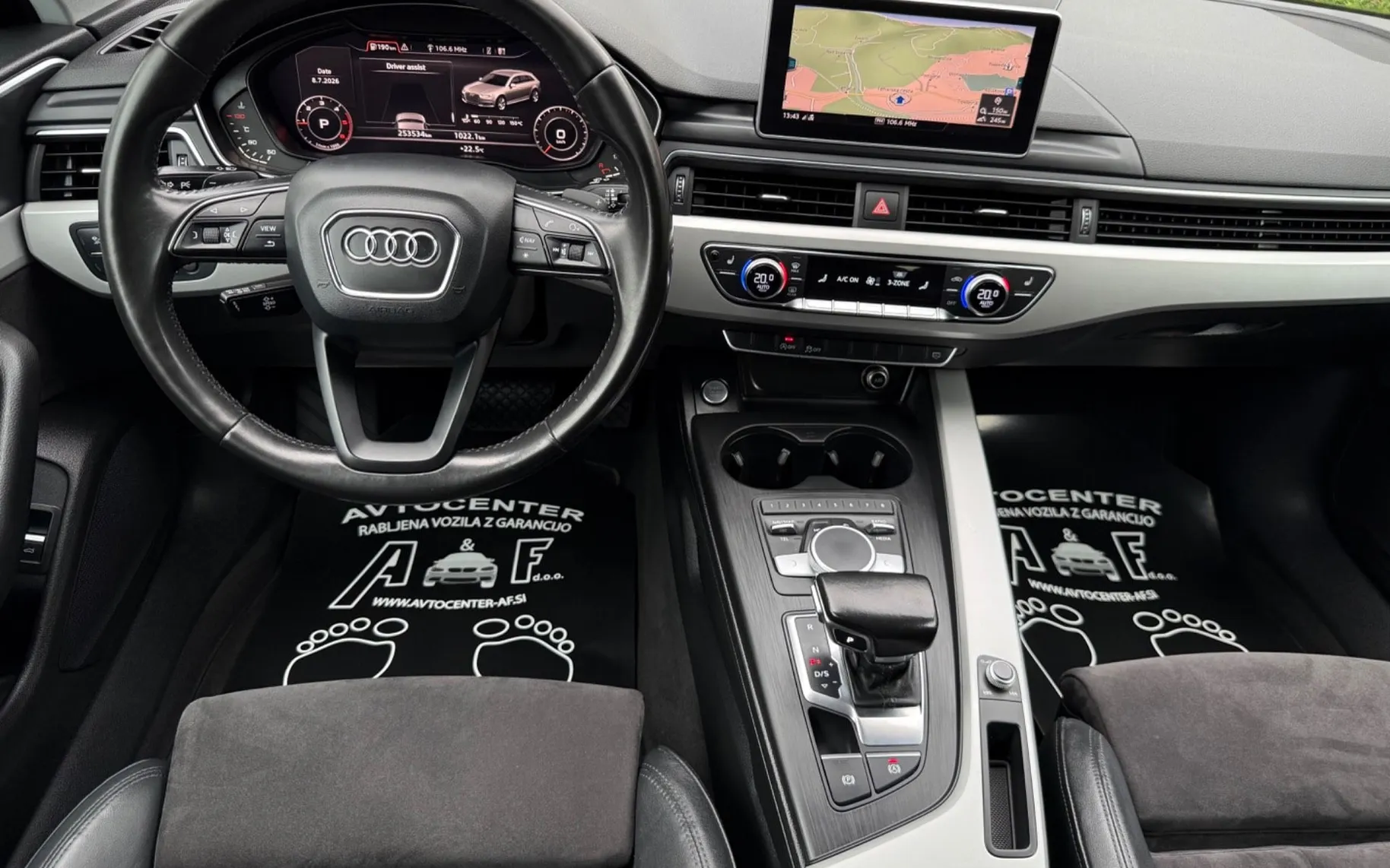 Notranja slika - Audi A4 Avant - 2.0 TDI  Basis  S tronic - 10