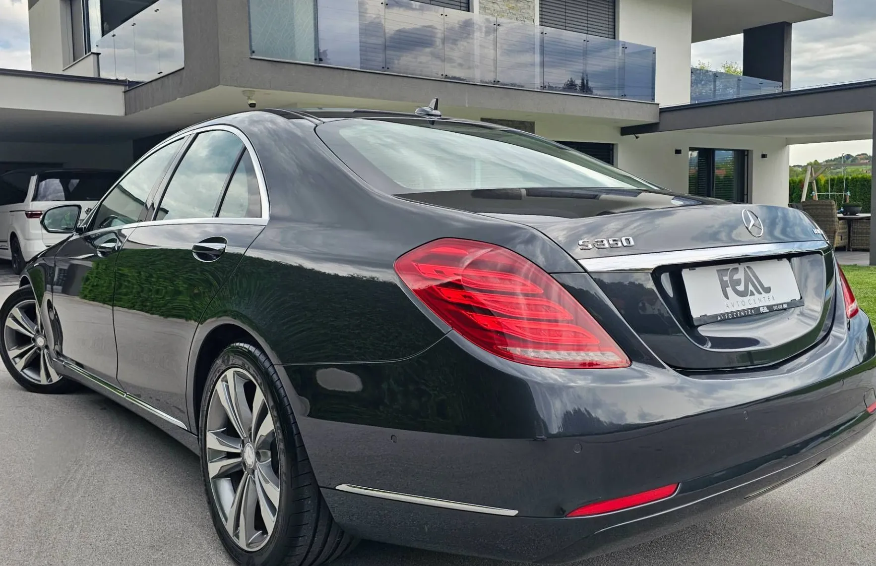 Zunanja slika - Mercedes-Benz S-Razred - S 350 d-4X4-4MATIC-AVT-XENON-LED-KAMERA-NAVI-USN.. - 3