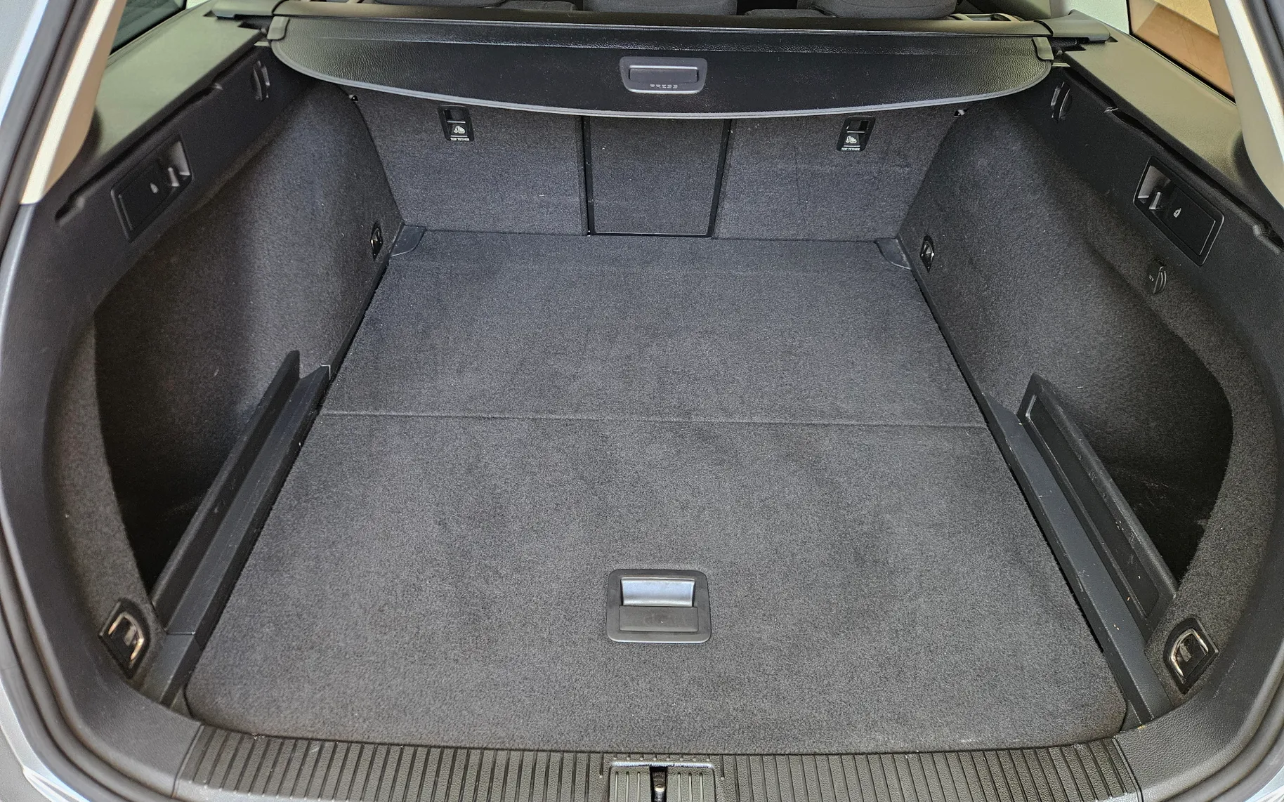 Notranja slika - Volkswagen Passat - Variant 2,0 TDI BMT Highline - 13