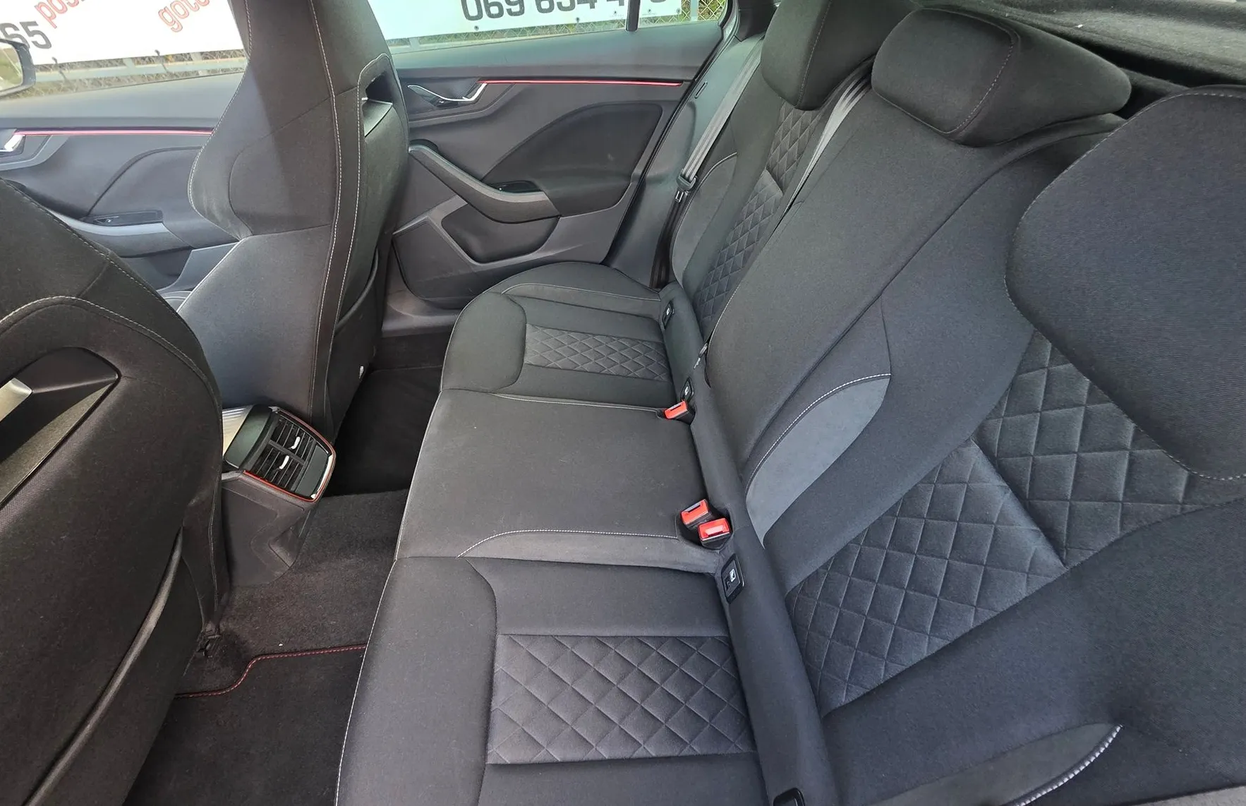 Zunanja slika - Škoda Scala - 1.0 TSI SPORT LED-KAMERA-ALU PLATIŠČA-1.LASTNIK - 14