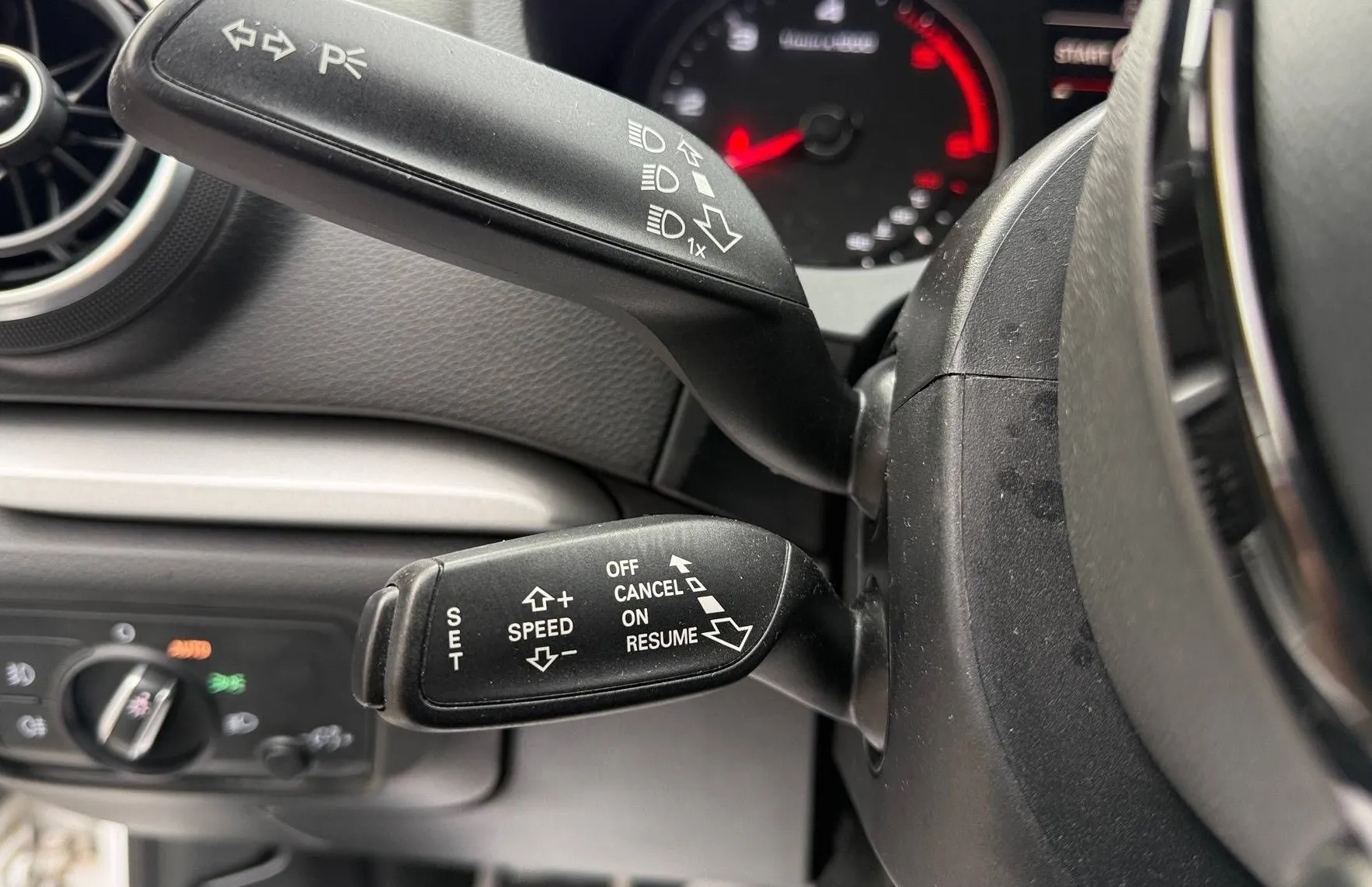 Zunanja slika - Audi A3 - 1.6 TDI S LINE LED NAVI PARKIRNI SENZORJI TEM TOP. - 16
