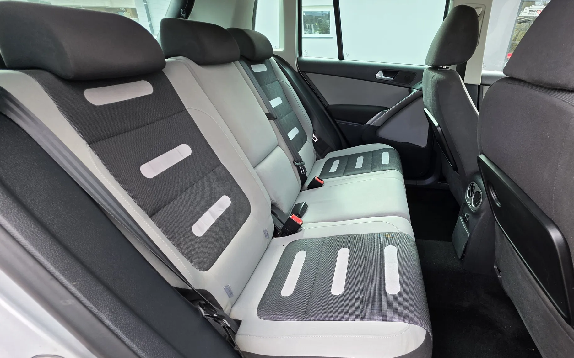 Zunanja slika - VW Tiguan - 2,0 TDI 4motion SLO KLJUKA PARK ASSIST ALU... - 13