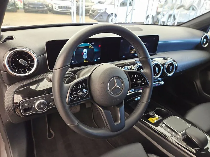 Zunanja slika - Mercedes-Benz A Class Long - A 180 Style Avt. LED KAMERA 360° NAVI 59.000KM - 8
