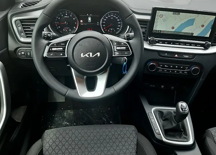 Zunanja slika - KIA Ceed - SW 1.5 T-GDi LX Champion+ ISG. M T 103 kW - 9