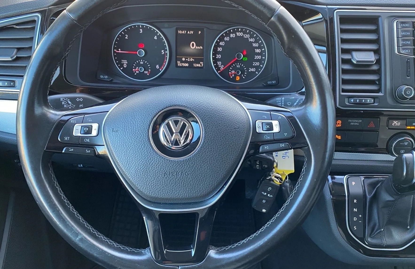Zunanja slika - VW Multivan - 2.0 TDI DSG Highline-Webasto-LED-Memory-Kljuka... - 7