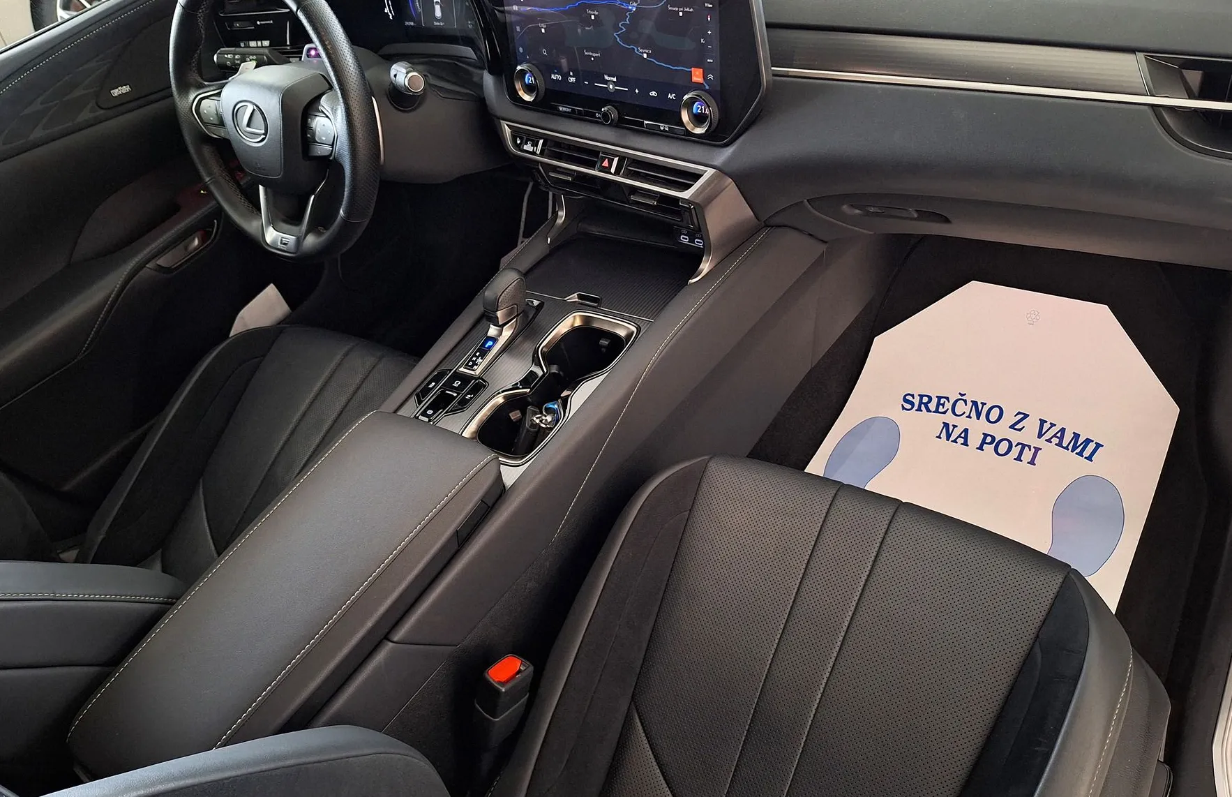Zunanja slika - Lexus RX - 500h HEV Aut. F Sport Mark Levinson - 9