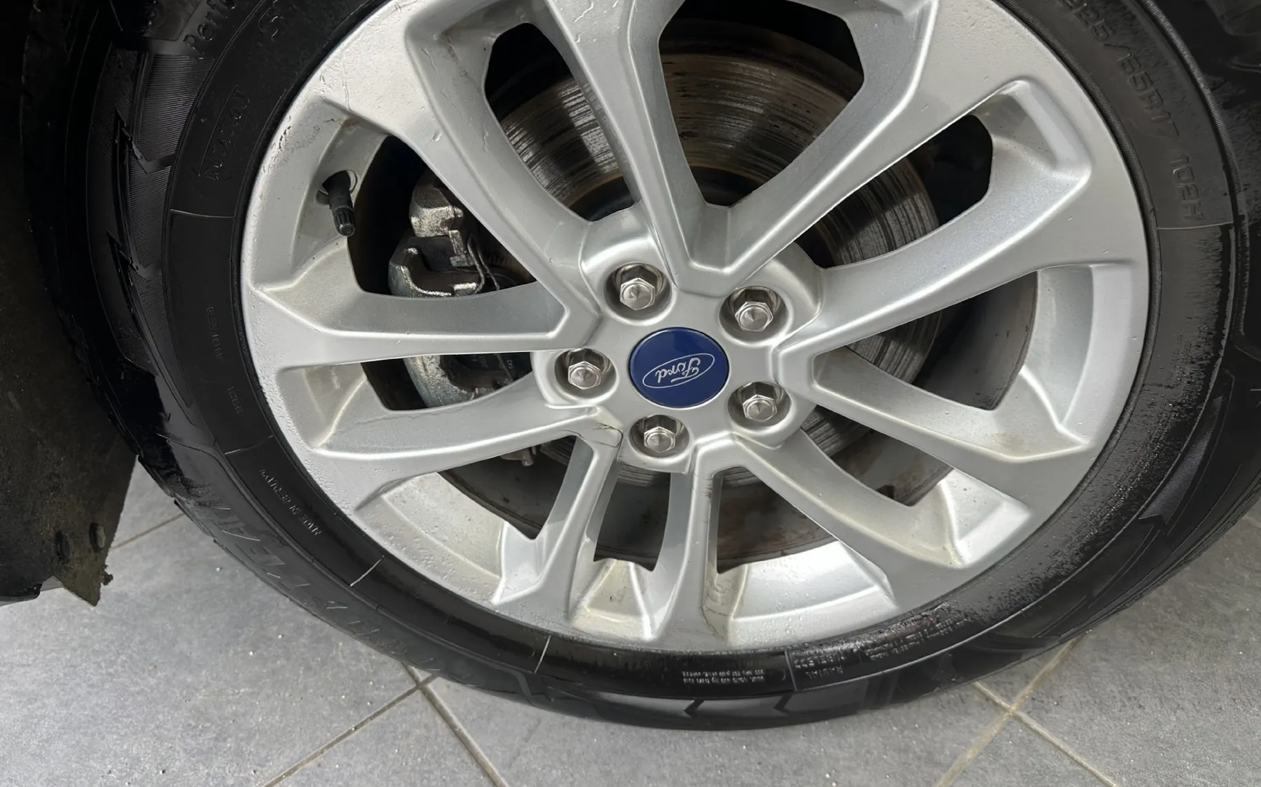 Zunanja slika - Ford Kuga - 2.5 190CV BVA6.KAMERA.NAVI.LED.ALU.2022.140 kw - 4
