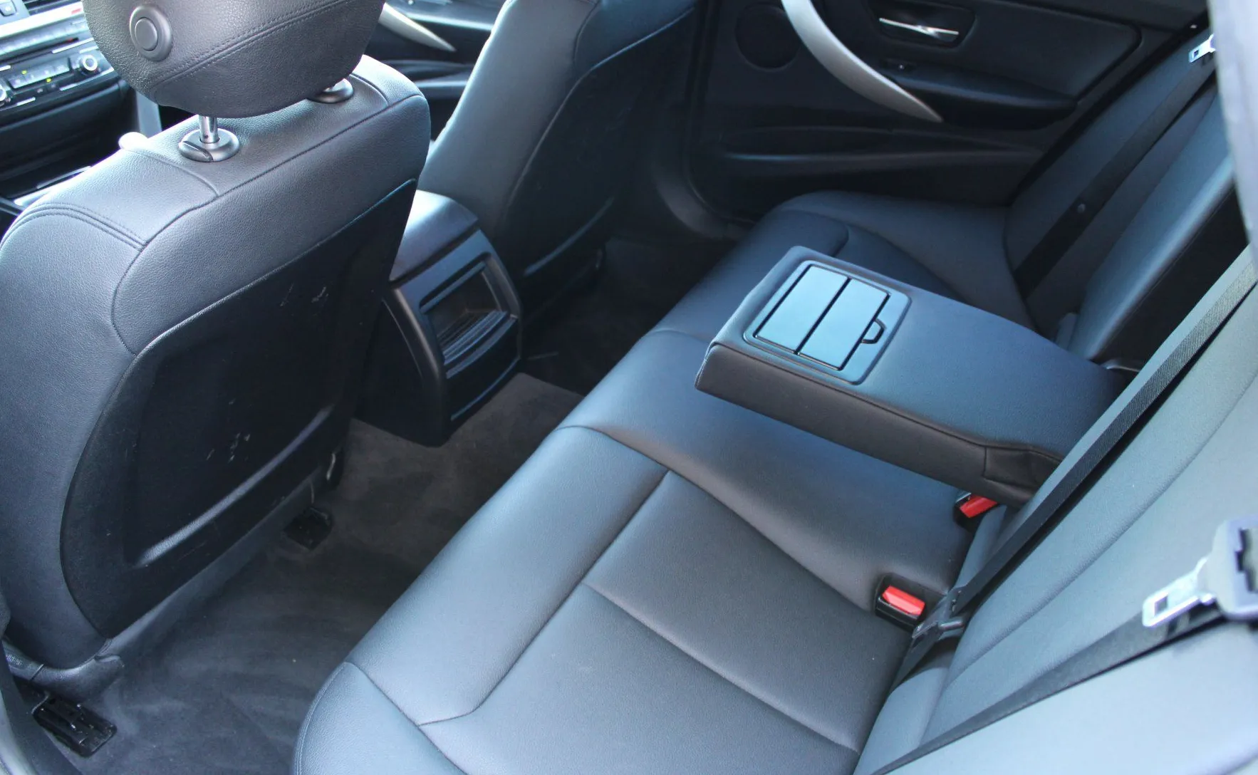 Zunanja slika - BMW Serija 3 - Touring: 318d Touring - 14