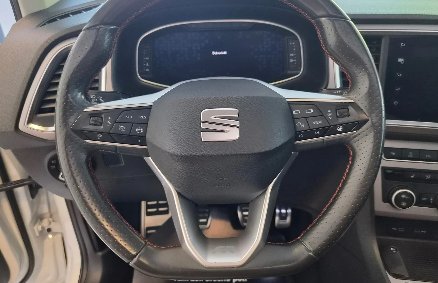 Zunanja slika - Seat Ateca - 2.0 TDI FR|PANO|VIRTUAL|AMBIENT|FULL LED|KEYLESS - 12