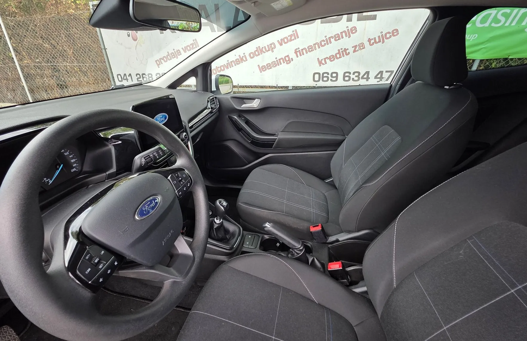 Zunanja slika - Ford Fiesta - 1.5 TDCi STYLE KLIMA-ZASLON-PDC-1.LASTNIK - 11