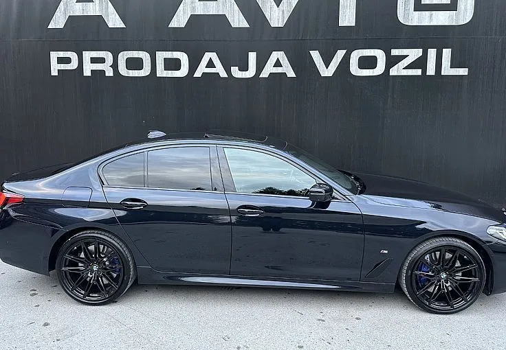 Zunanja slika - BMW Serija 5 - : 540d xDrive ADAPTIVE-LASER-STR.OKNO-HARMAN-KAM360 - 3