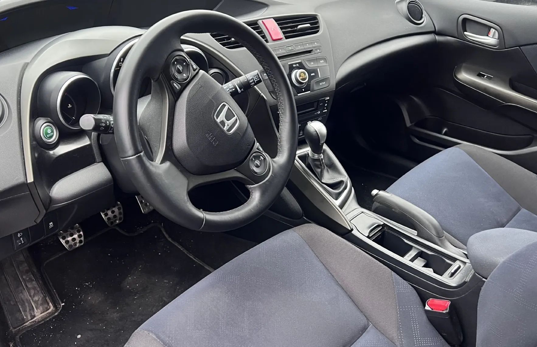 Zunanja slika - Honda Civic - 1.4 i-VTEC+ALU+R. KAMERA+TEMP - 8