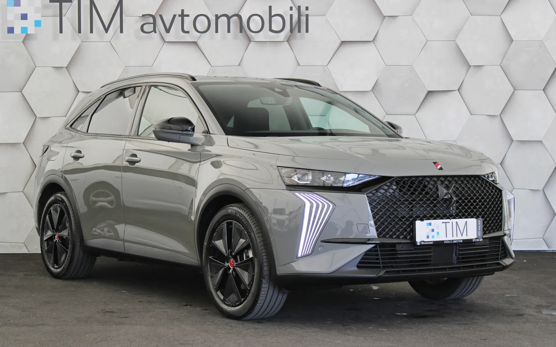 Zunanja slika - DS DS7 - DS 7 E-Tense 4x4 Aut Performance Line+ Business Pack 300KM - 5