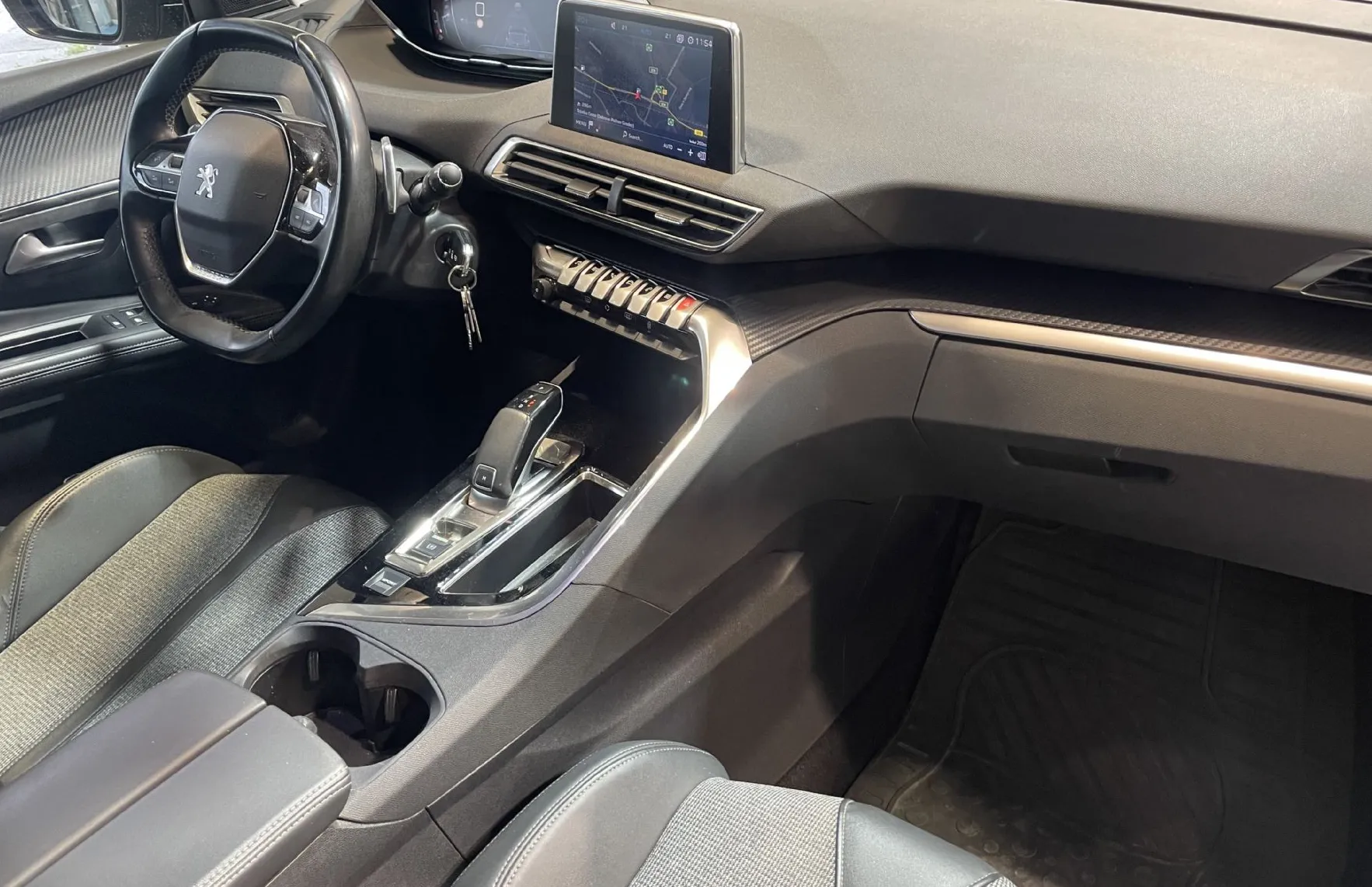 Zunanja slika - Peugeot 5008 - 1.5HDI-NAVIGACIJA-360KAMERA-MRTVI KOT-RADAR-LED-18 - 11