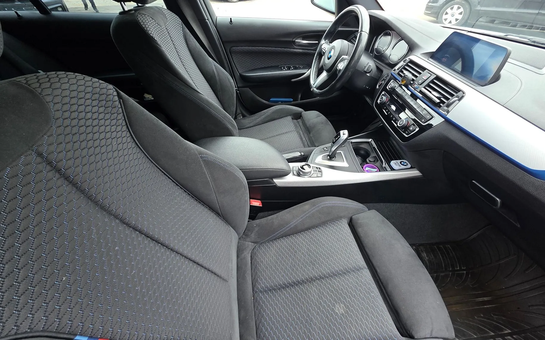 Zunanja slika - BMW Serija 1 - : 116D M SPORT LED-AVT.-NAVI-1.LASTNIK-SLOVENSKI - 10
