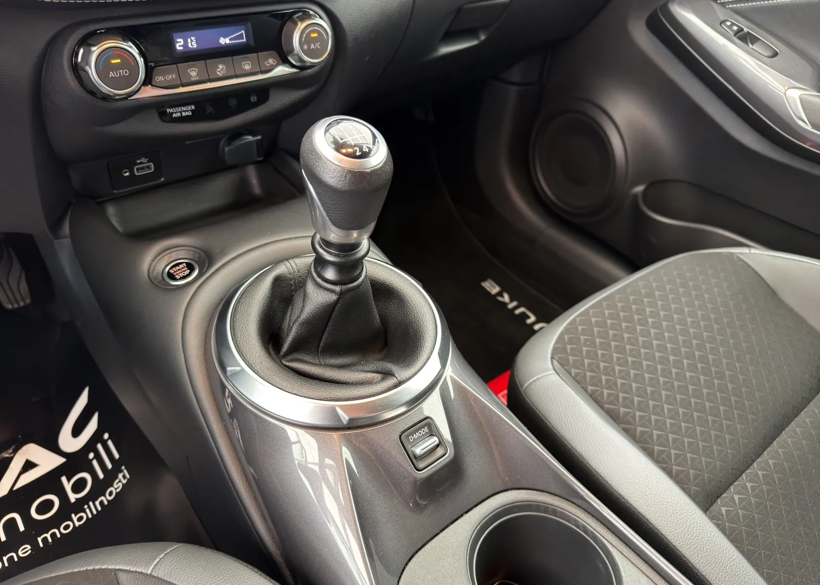 Zunanja slika - Nissan Juke - 1,0 DIG-T - 14