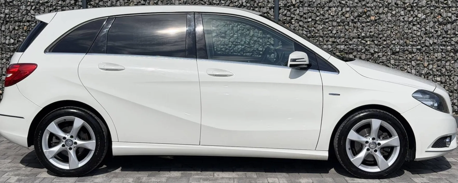 Zunanja slika - Mercedes-Benz B-Razred - B 200 CDI BlueEFFICIENCY |GR. SED.|TEMP|AVT. KLI.. - 8