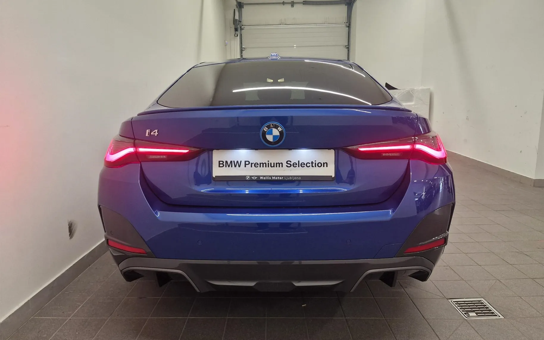 Zunanja slika - BMW i4 - eDrive35 - 10