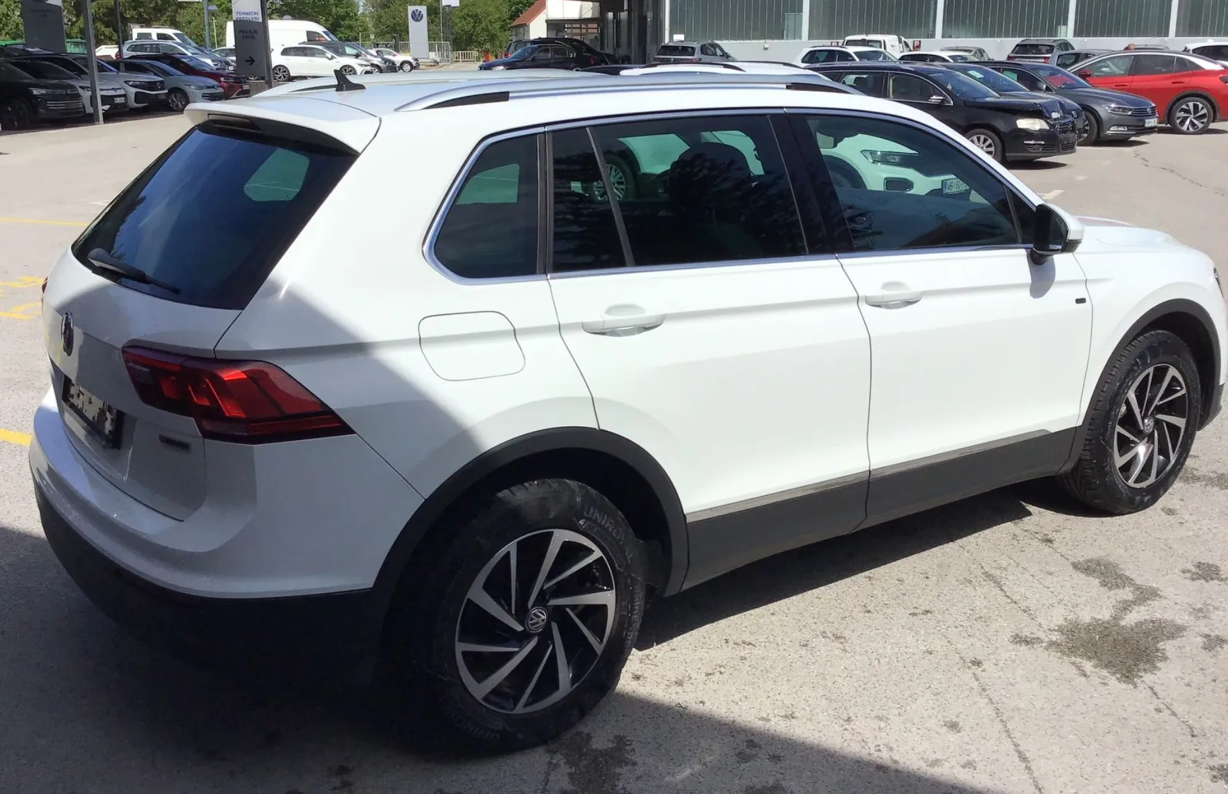 Zunanja slika - Volkswagen Tiguan - 4motion 2.0 TDI BMT Comfortline DSG - 5