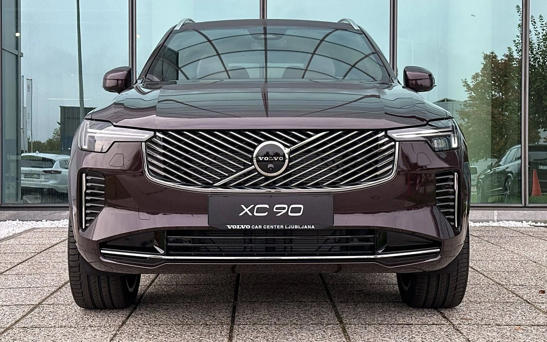 Zunanja slika - Volvo XC90 - B5 P Ultra Bright 7s AT AWD 3 leta gar. + 3 ser - 2