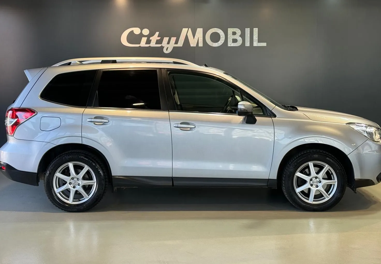 Zunanja slika - Subaru Forester - 2.0D-Sport-CVT-TEMPOMAT-STREŠNO OKNO-KAMERA-KLJUKA - 4