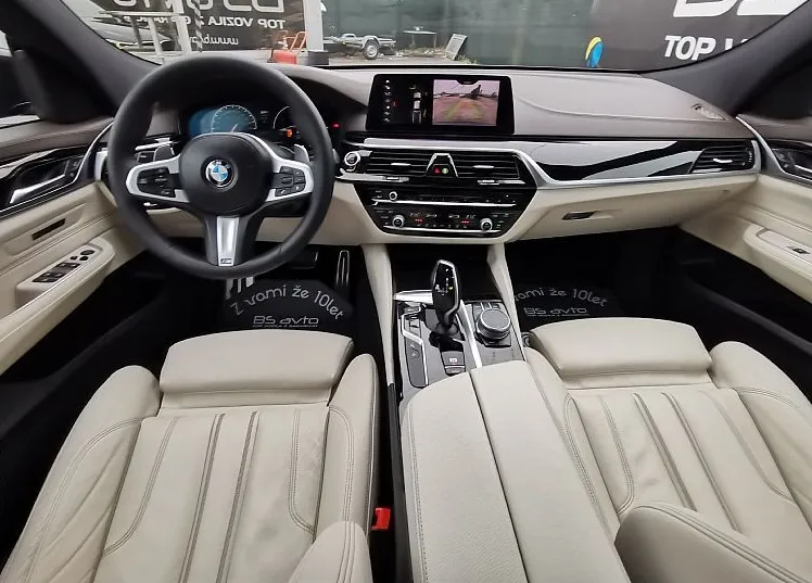 Zunanja slika - BMW serija 6 Gran Turismo: - 620d AUT. M SPORT-MEMORY-KAMERA-NAVI-VIRTU - 11