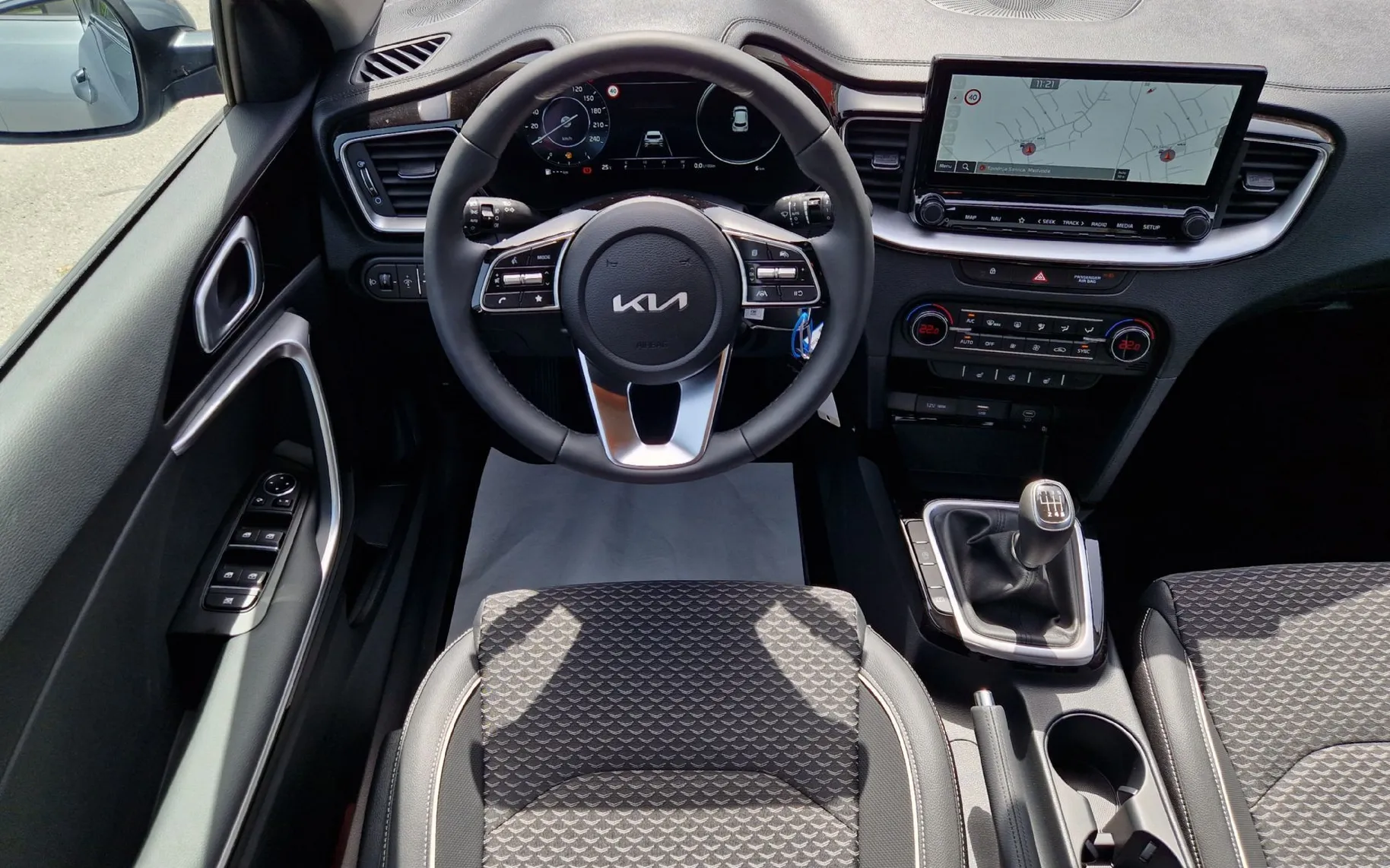 Zunanja slika - KIA XCeed - 1.0 T-GDi EX Way - 6