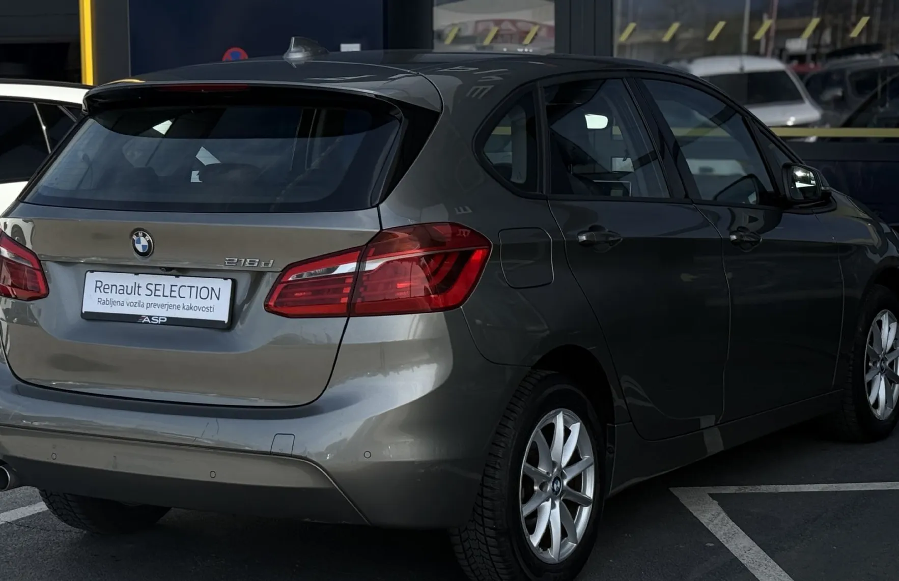Zunanja slika - BMW Serija 2 - Active Tourer:   216d Active Tourer Advantage Av - 4