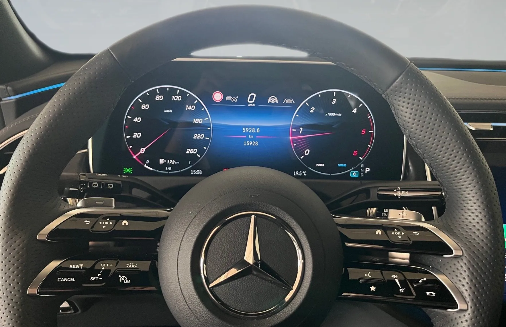 Zunanja slika - Mercedes-Benz E-Razred - E 220 d T AMG Line Avt. - 8