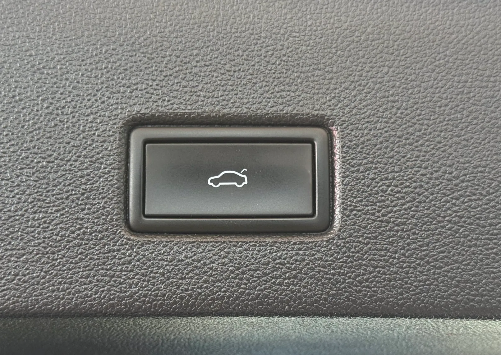 Zunanja slika - Volkswagen T-Roc - 1,5 TSI  Style - 19