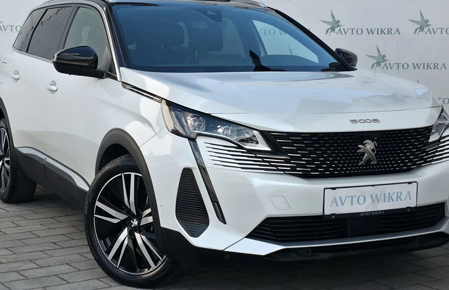 Zunanja slika - Peugeot 5008 - 2.0HDI EAT8 GT PANOR•ACC•AMBIENT•MEMORY•KEYLESS•19 - 1