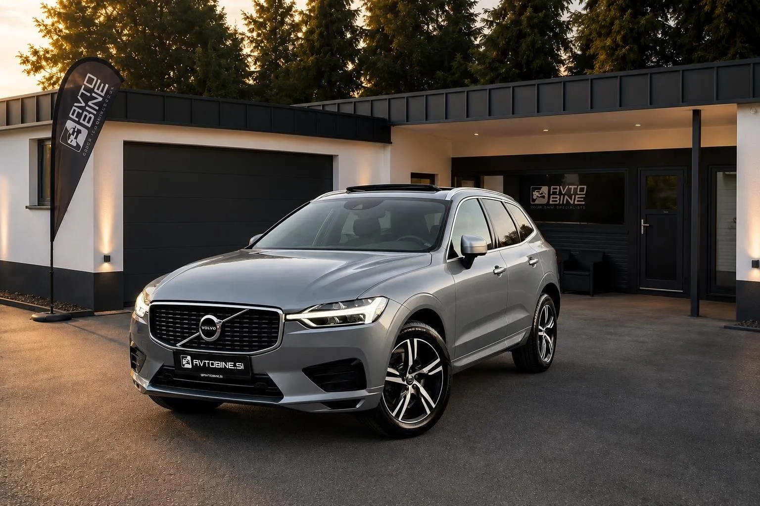 Zunanja slika - Volvo XC60 - D4 AWD R-Design Avt.-PANO-VIRTUAL-19ALU-KOT NOV... - 3