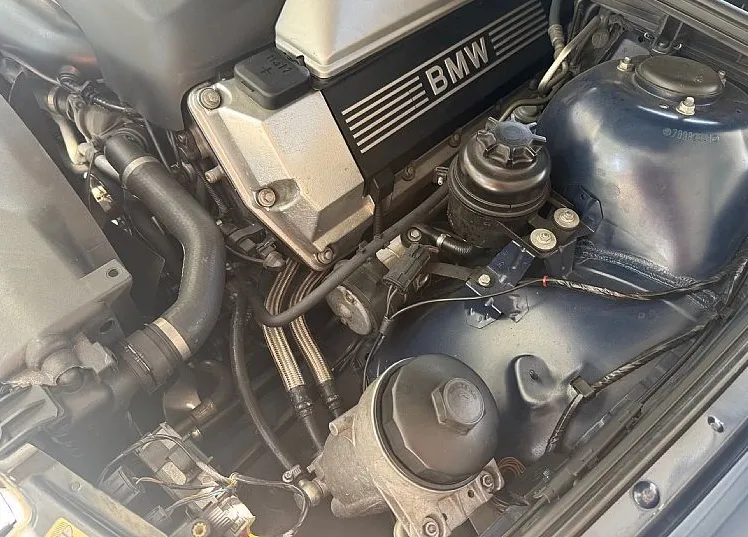 Zunanja slika - BMW Serija 5 - : 540 iA limuzina - MSPORT - V8 MOTOR - PRVA BARVA - 22