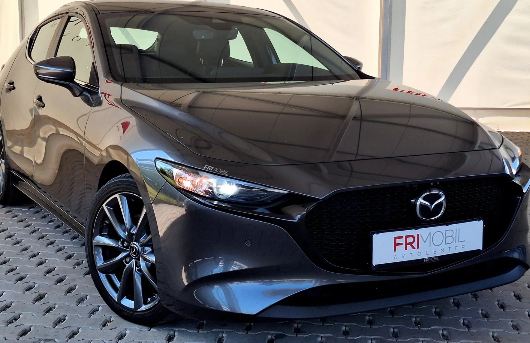 Zunanja slika - Mazda Mazda3 - Plus•KAM360•BOSE•XENON•MEMORY•HEAD-UP•ALU18COL• - 2