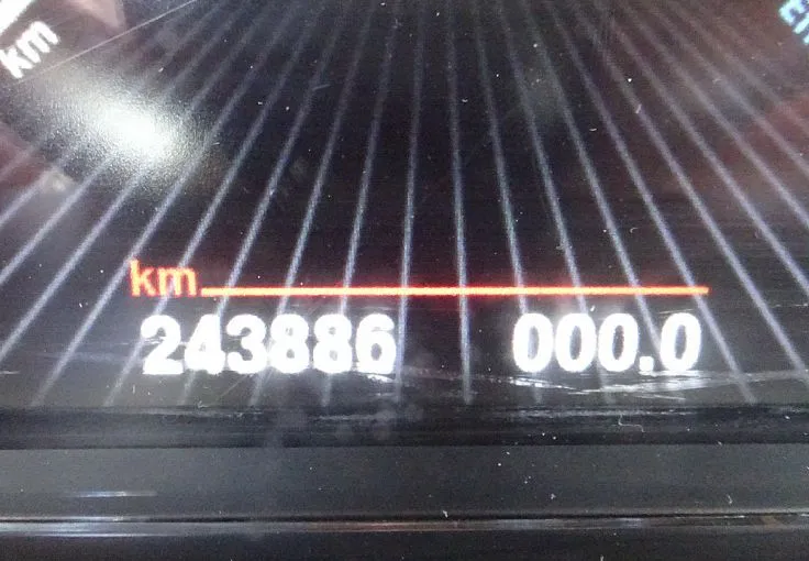 Zunanja slika - BMW Serija 5 - Touring: 520d xDrive touring Avt. FINANCIRANJE BREZ POLO - 10
