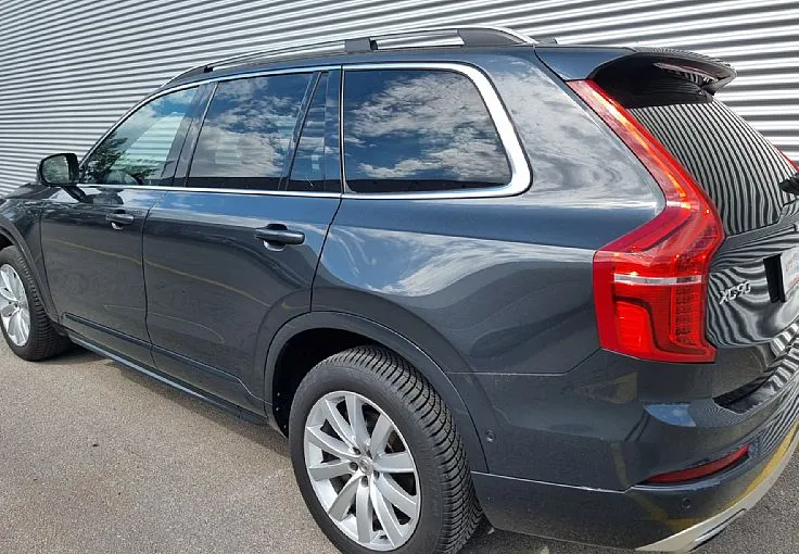 Zunanja slika - Volvo XC90 - D4 Momentum-AUT-USNJE-FULL LED-KAMERA 360-SERVIS- - 3