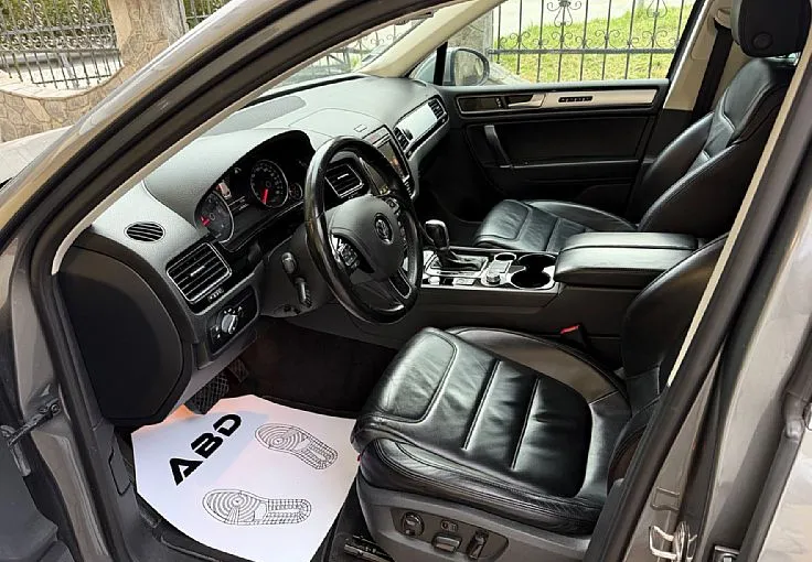 Zunanja slika - Volkswagen Touareg - 4X4 193kW 360 KAMERA  MEMORY 1.LASTNIK KLJUKA - 7