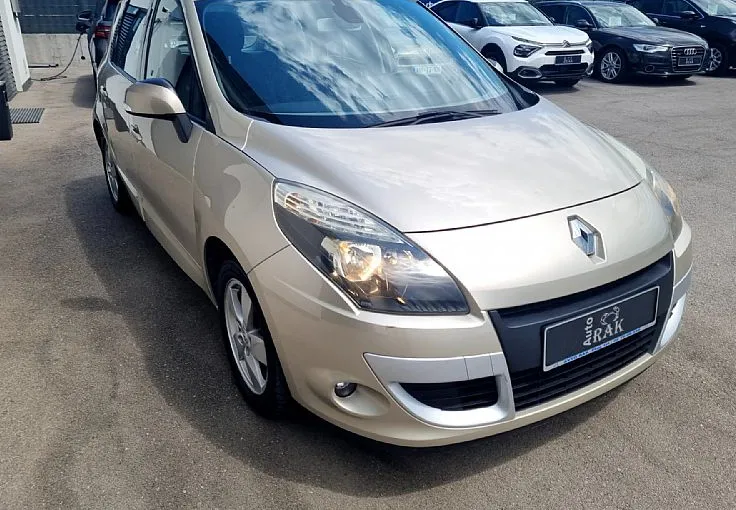 Zunanja slika - Renault Scénic - Scenic 1.6 16V Dynamique AVT. DELJ. KLIMA - 4