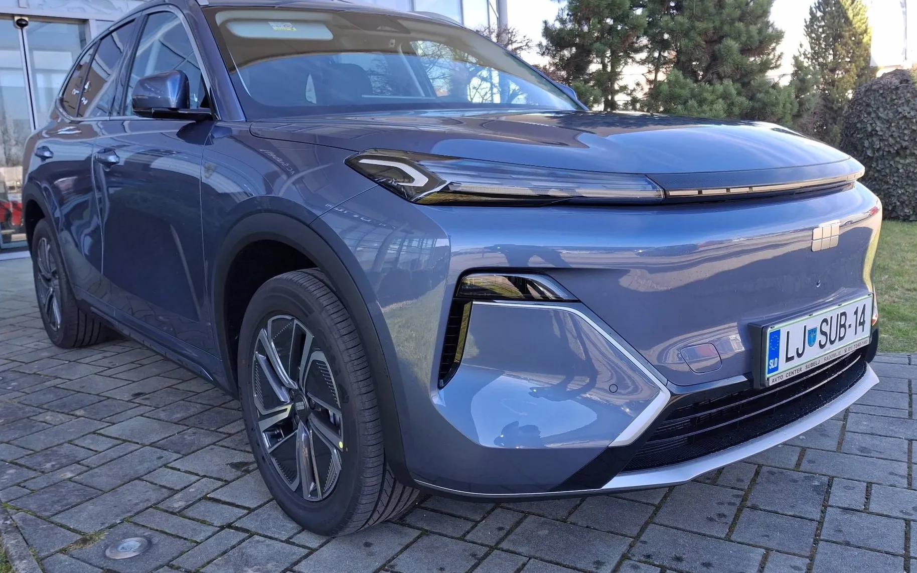 Zunanja slika - Geely StarRay - EM-i 1.5 PHEV 7DCT MAX - 3