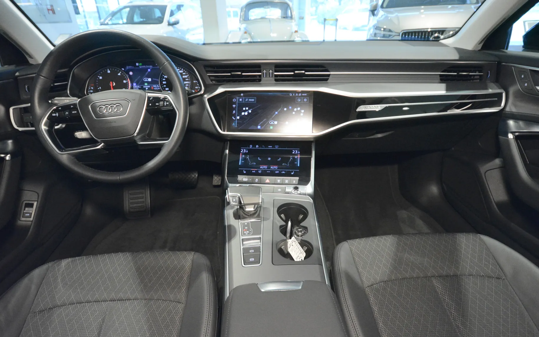Notranja slika - Audi A6 - Allroad 40TDI quattro Stronic ACC-ZRAČ.VZMETENJE-KLJUKA - 21