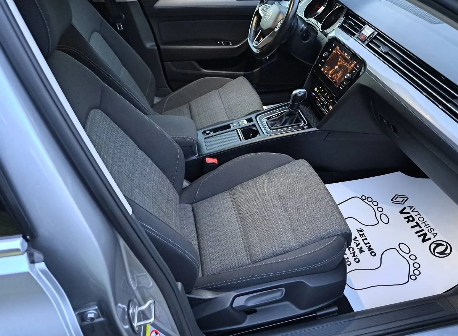 Zunanja slika - VW Passat - Variant 2.0 TDI BMT DSG Z ENOLETNIM JAMSTVOM - 12